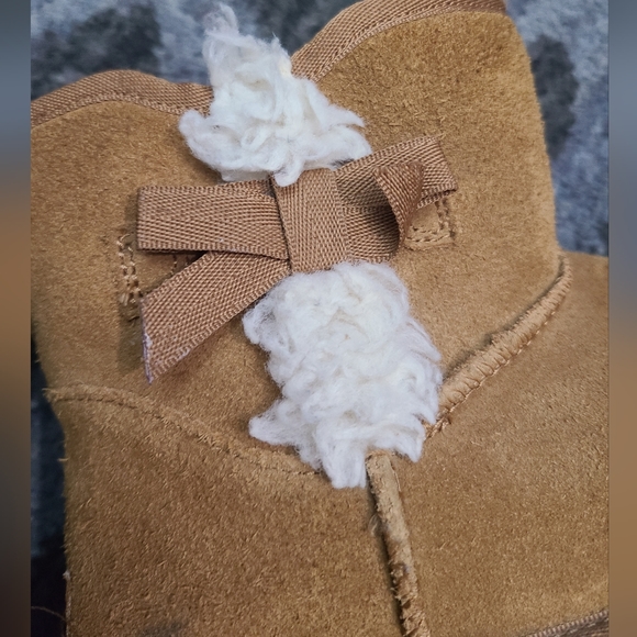 Ugg Koolaburra Tan Bow Ankle Booties sz 6.5 - Picture 9 of 15
